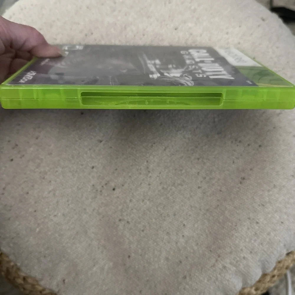 Call of Duty:‎ Ghosts - Xbox 360 2 Disc Set No Manual 2013